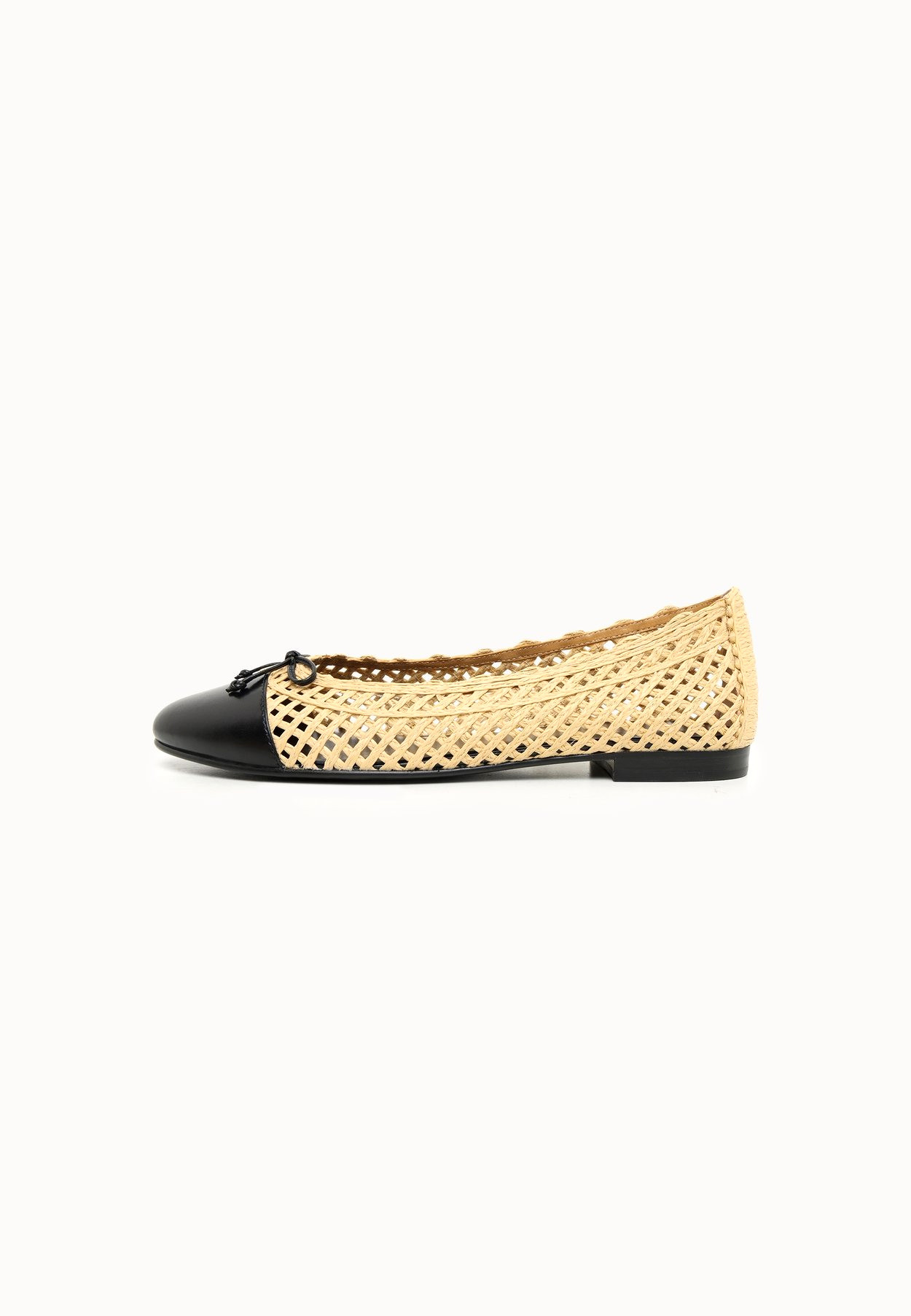 Tory Burch CAP-TOE BALLET - Ballerina Shoes - natural/black - Image 5