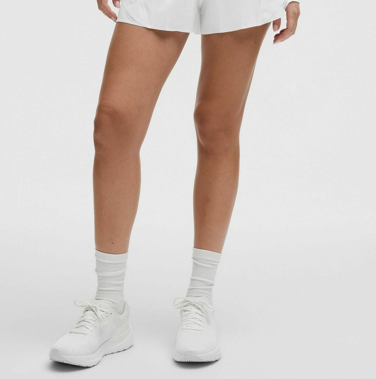lululemon SHAKE IT OUT HIGH-RISE RUN 6CM - Sports Shorts - white – Bild 3
