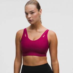 lululemon LEVITATION - Sports Bra - raspberry rave